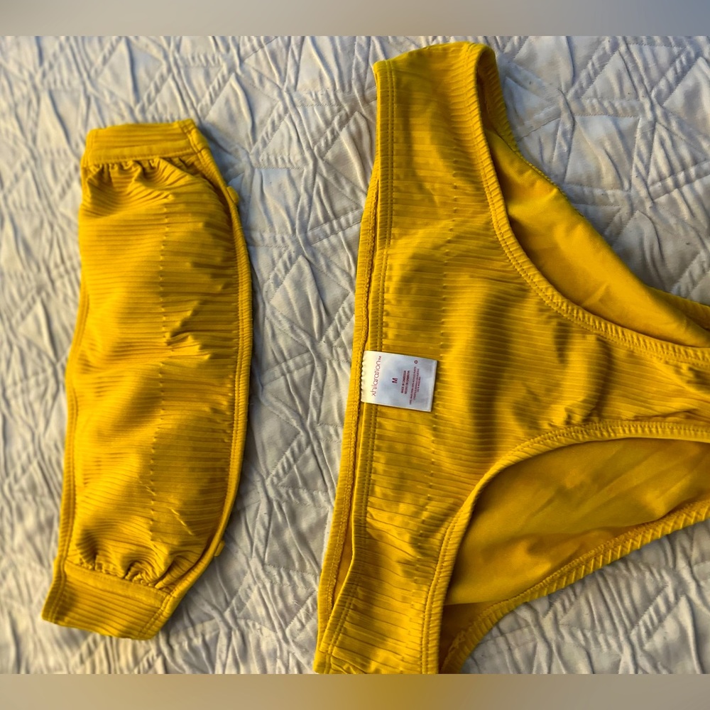Exhilaration Cute Yellow Bikini-2 Piece-Medium